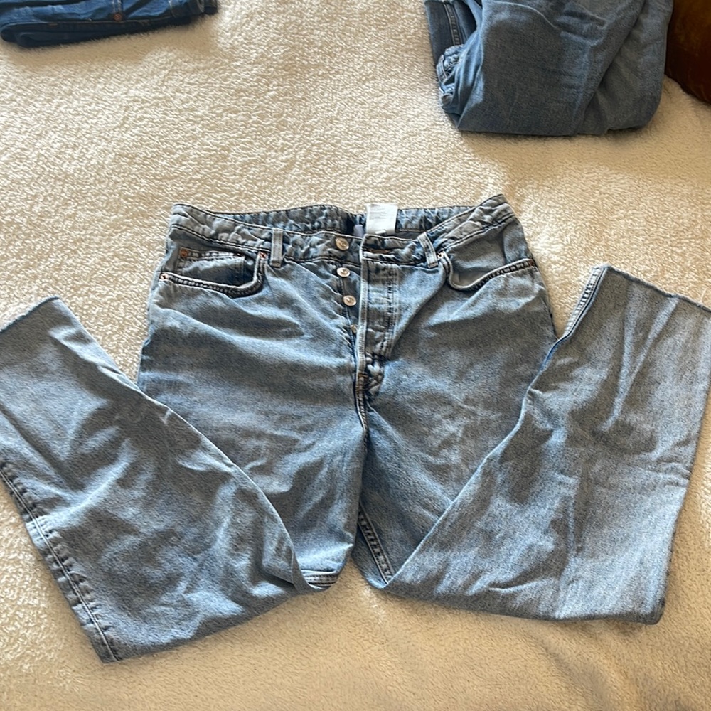 H and m straight leg
